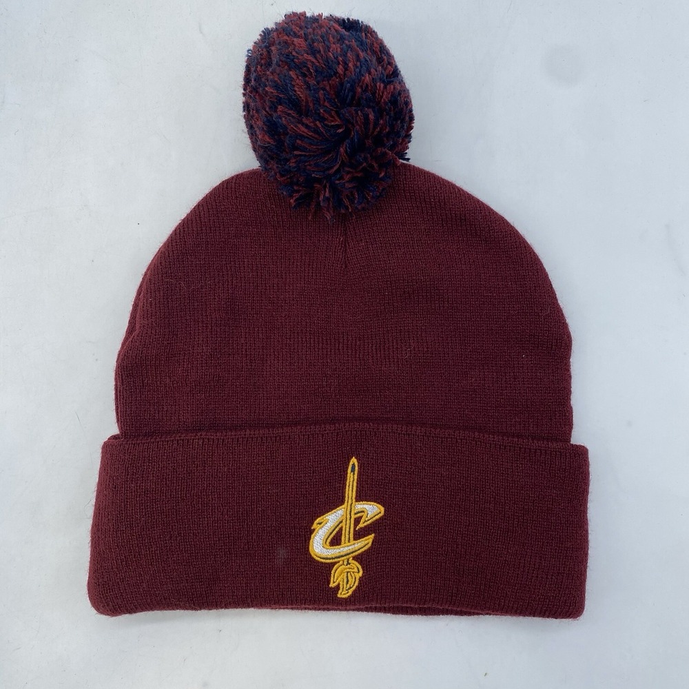 ]Cleveland Cavaliers Beanie One Size Cuffed Cap Hat NFL Shop Pom Pom 90s OSFA